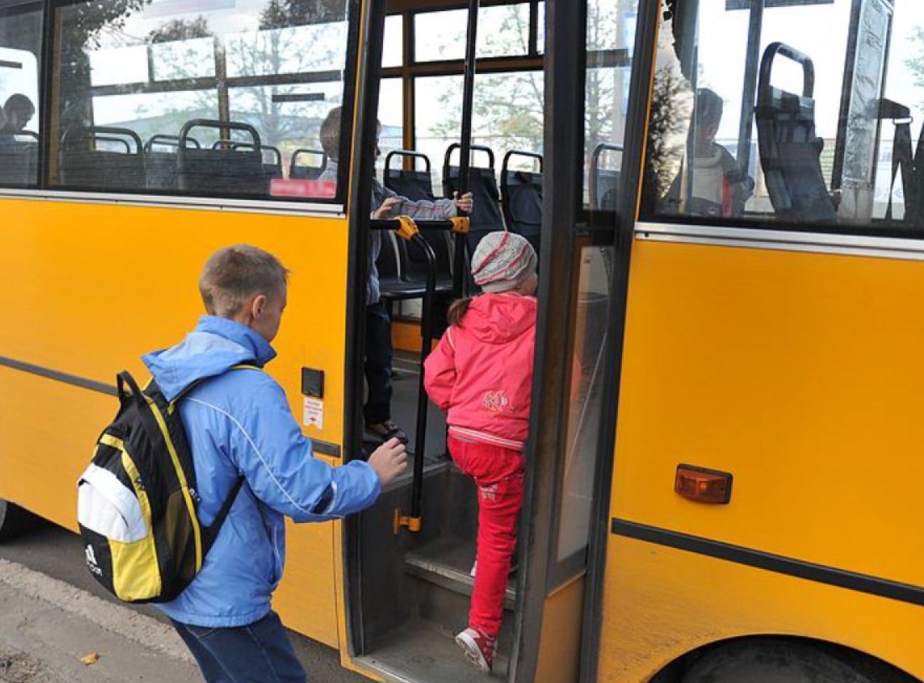 У Києві ввели плату за проїзд для школярів: у КМДА зробили заяву