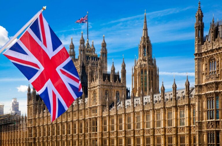 Великобритания планирует ввести налог на въезд: какую сумму будут взимать с иммигрантов - today.ua
