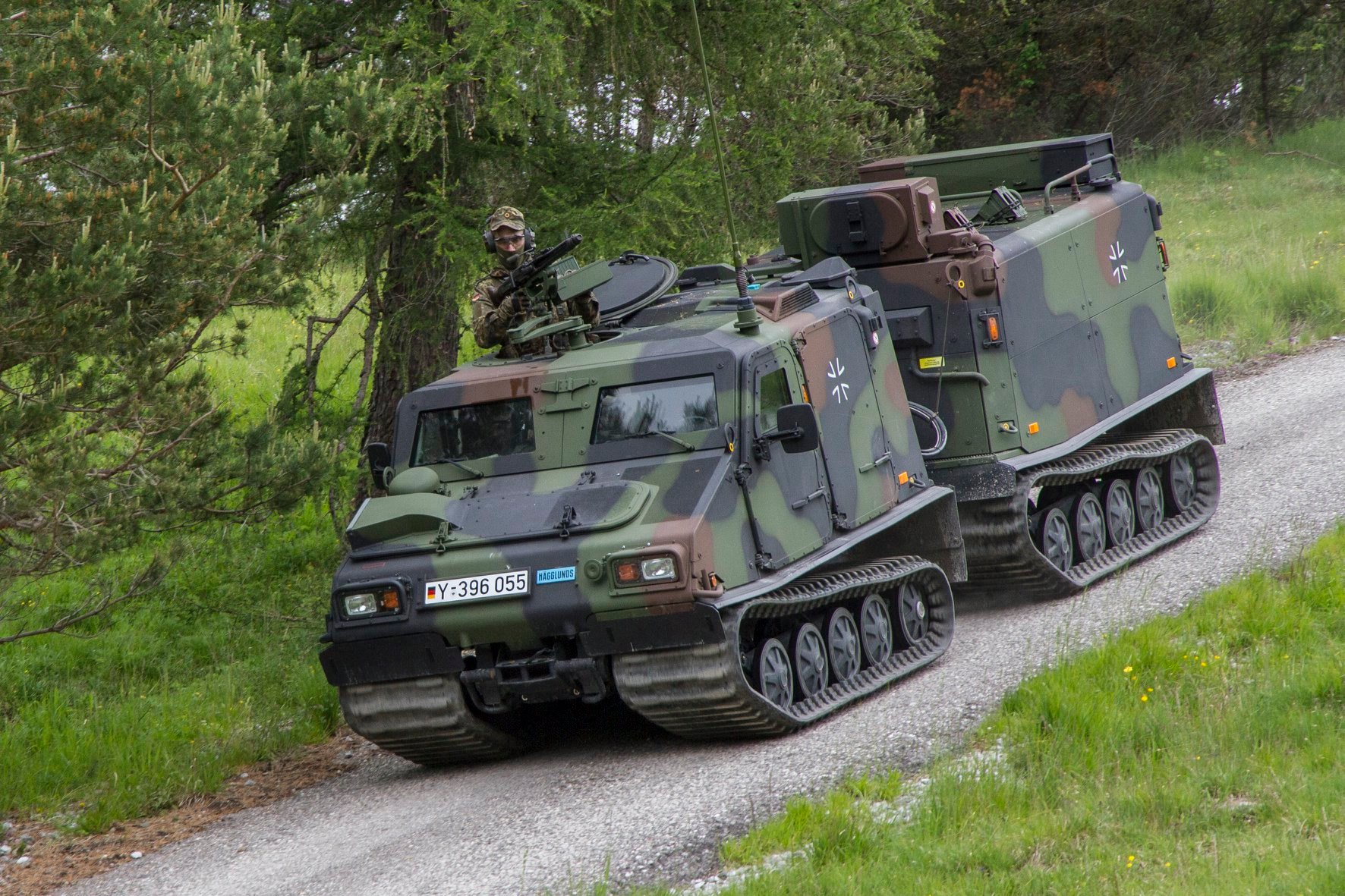 ВСУ получили от Германии первые вездеходы Bandvagn 206