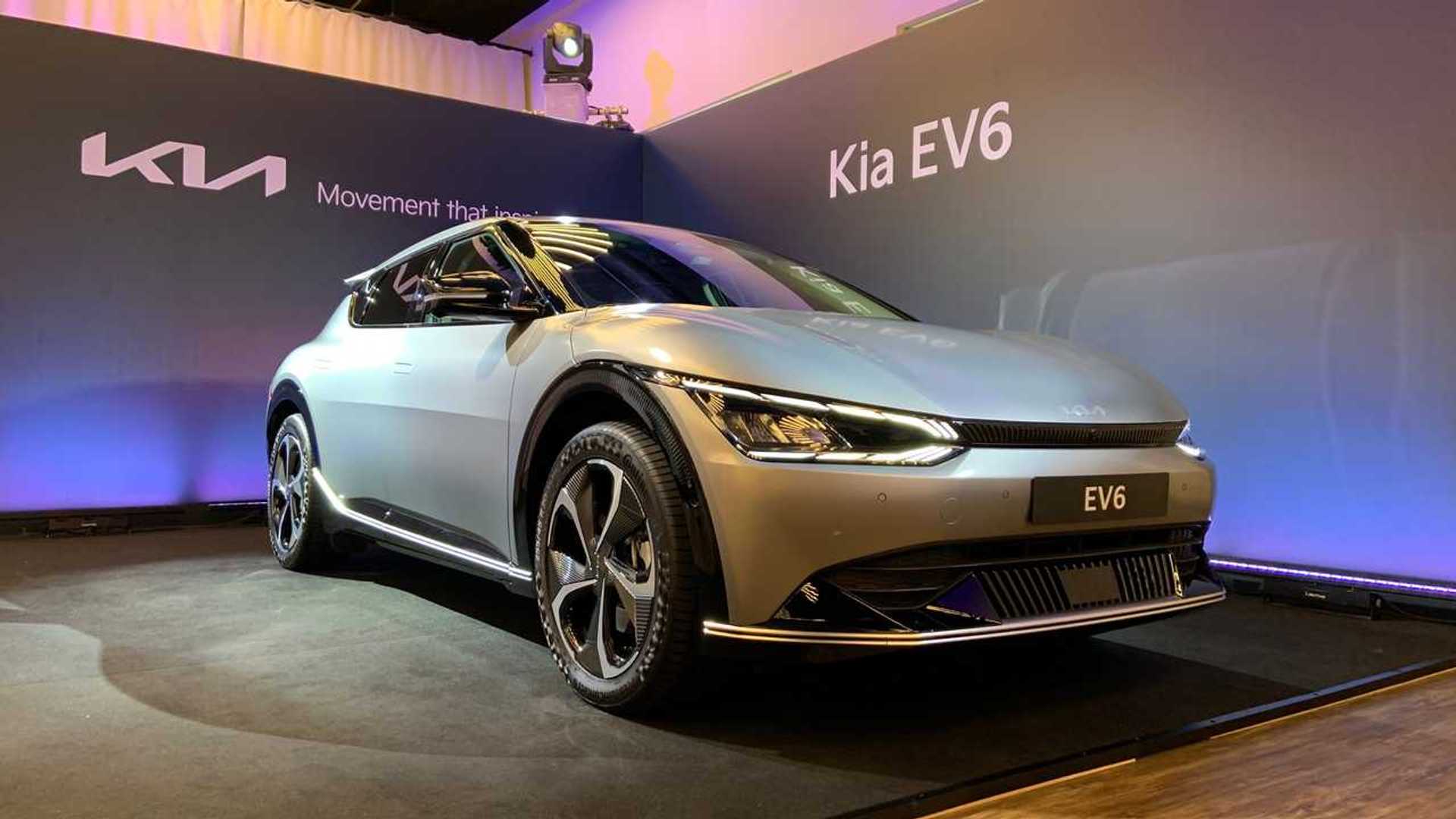 В Сети впервые показали новый Kia EV6: что изменилось