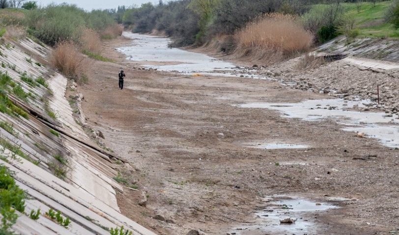 На Украину надвигается аграрная катастрофа из-за подрыва Каховской ГЭС: гигантская оросительная система уже без воды