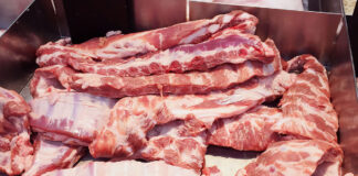 В Україні підскочили ціни на свинину: скільки коштує м'ясо в супермаркетах на початку червня - today.ua