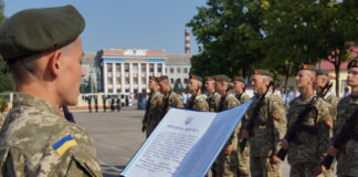 Денежное обеспечение срочников и курсантов: на какие выплаты имеют право бойцы в военное время - today.ua
