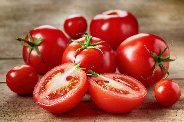 Консервовані помідори без оцту, солі та цукру: рецепт максимально свіжих та корисних овочів на зиму - today.ua