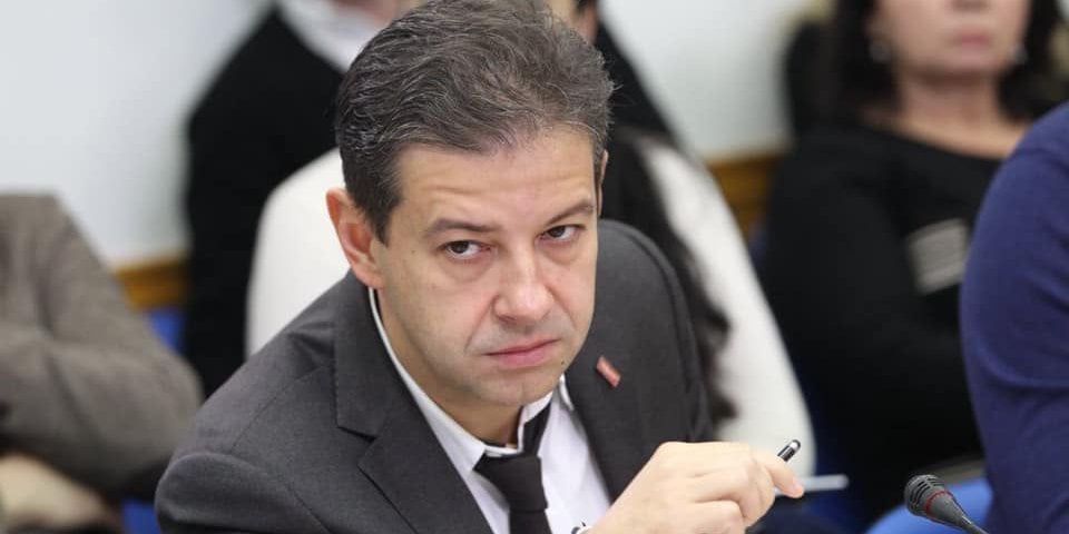 Стало відомо, чим багатий нардеп Сергій Алексєєв, якого спіймали на хабарі: шість квартир, будинок та дорогі автомобілі