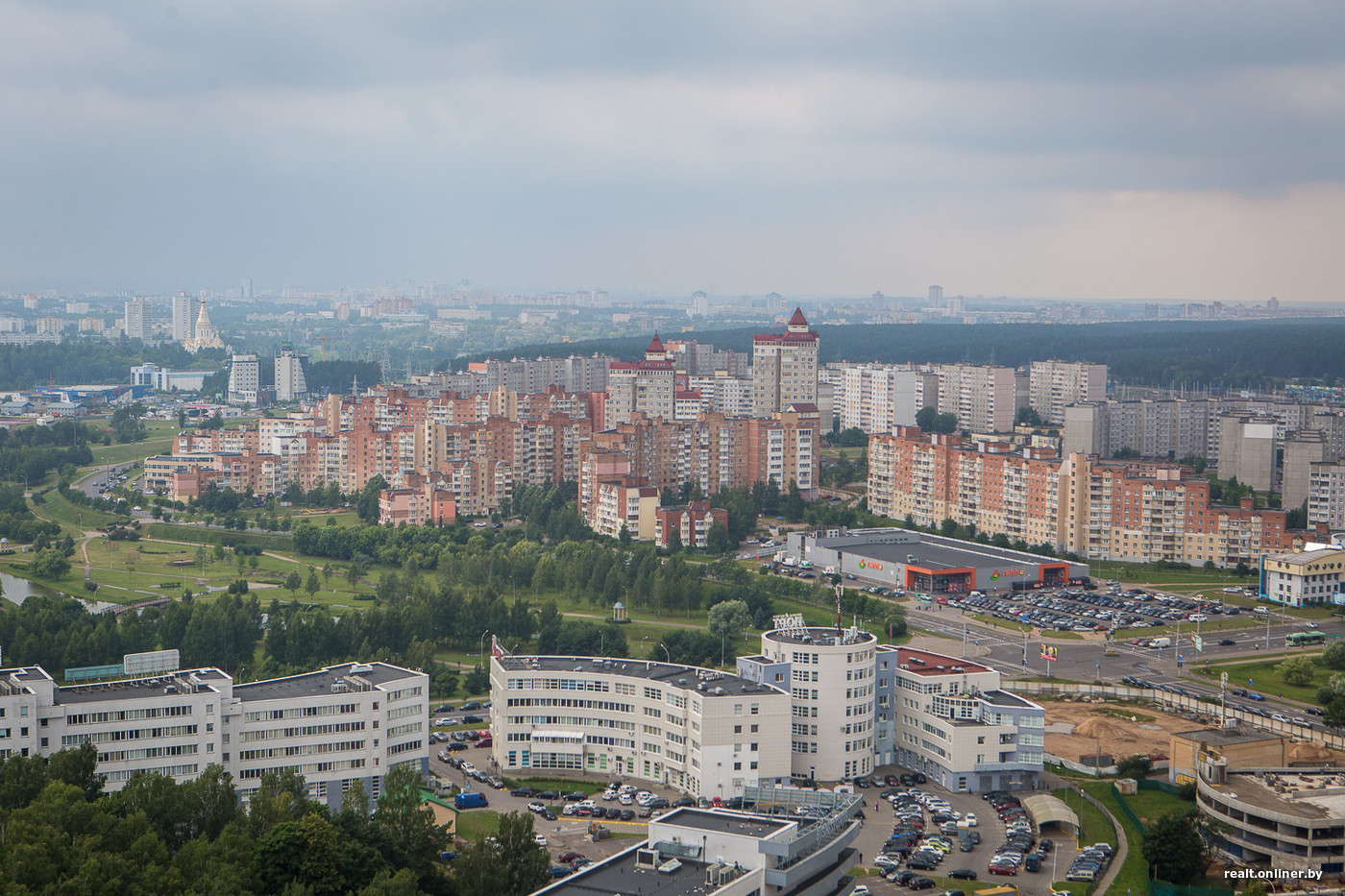 Город уручье. Уручье. Уручье Беларусь. Уручье с каменными домами в Уручье. Минск фото Уручья.