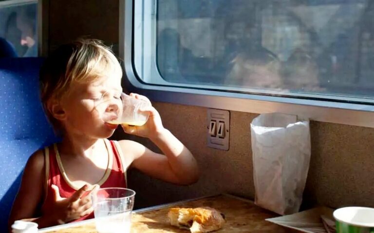 Что съесть в поезде: три простых рецепта перекусов в дорогу от Евгения Клопотенко - today.ua
