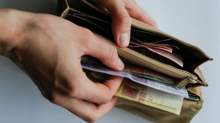 Деяких українців попросили повернути 6500 грн, отриманих в рамках програми “єПідтримка“ - today.ua