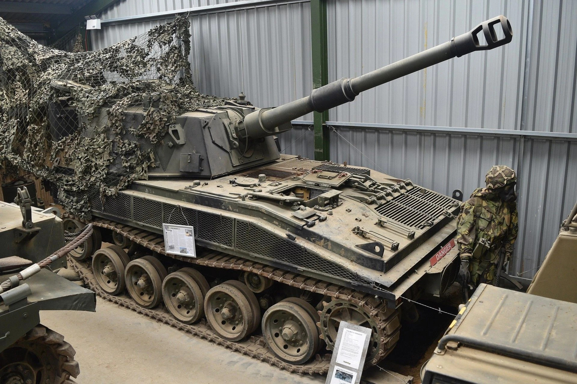 Украина получит новую партию британской бронетехники - today.ua