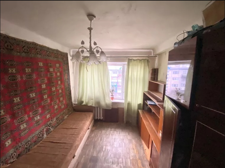 У Києві можна зустріти ціни на квартири менш як 20 тисяч доларів: що пропонують за такі гроші
