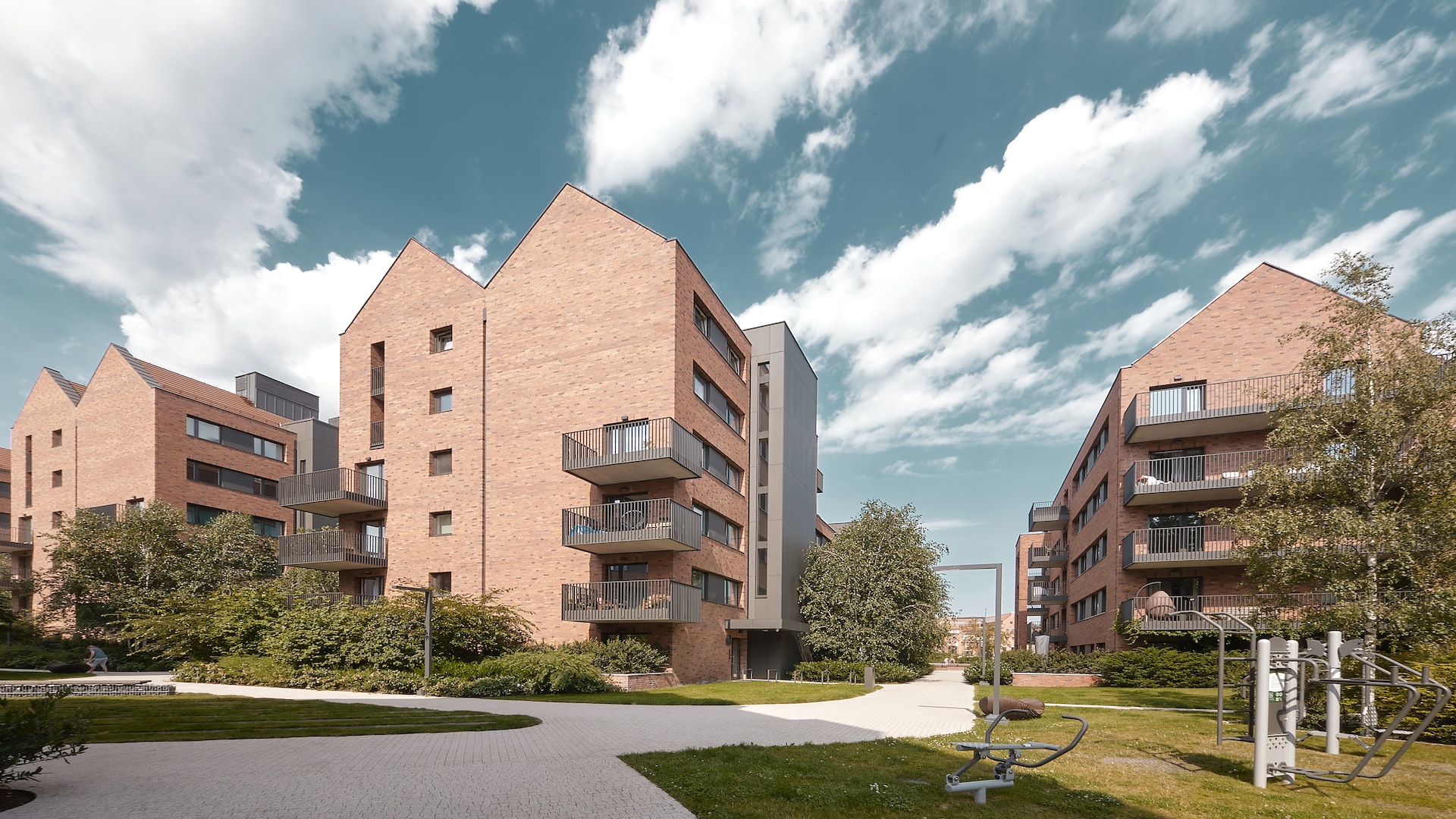 Бесплатное жилье в странах Евросоюза: как украинским беженцам подать заявку