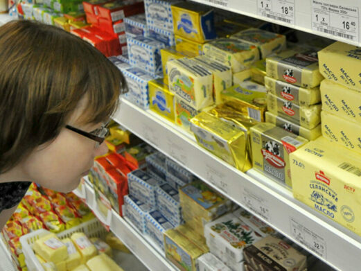Цукор, масло, макарони вилучили зі списку соціально значущих продуктів: що це означатиме для кожного українця