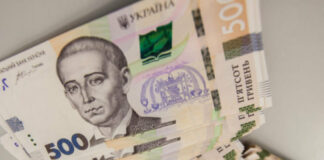 Українцям розповіли, хто та як може отримати 8500 грн на сім'ю: на що можна витратити допомогу - today.ua