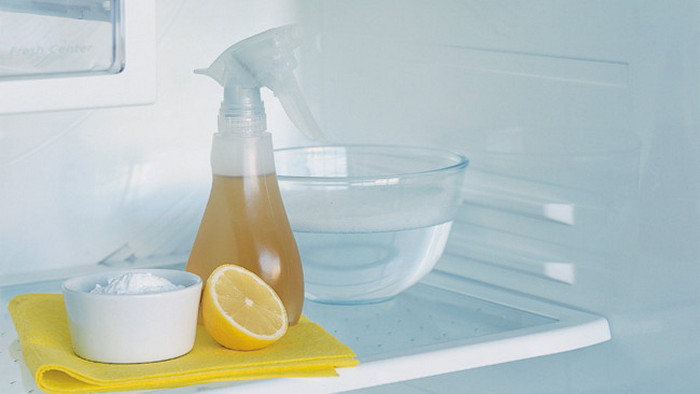 Чем вымыть холодильник, чтобы избавиться от неприятного запаха: три копеечных средства