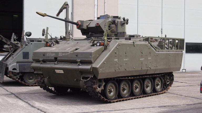 ВСУ получили бельгийские боевые машины пехоты YPR-765 PRI - today.ua