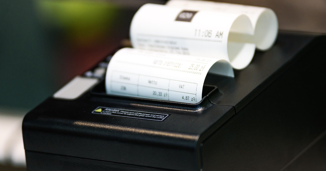 Штрафы для украинцев с 1 октября: за какие нарушения налоговики будут наказывать менее строго