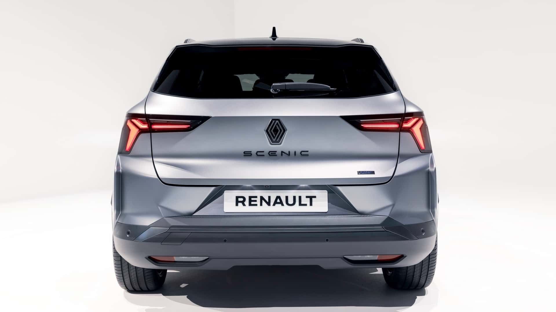 Renault Scenic стал электрическим кроссовером с запасом хода в 620 км