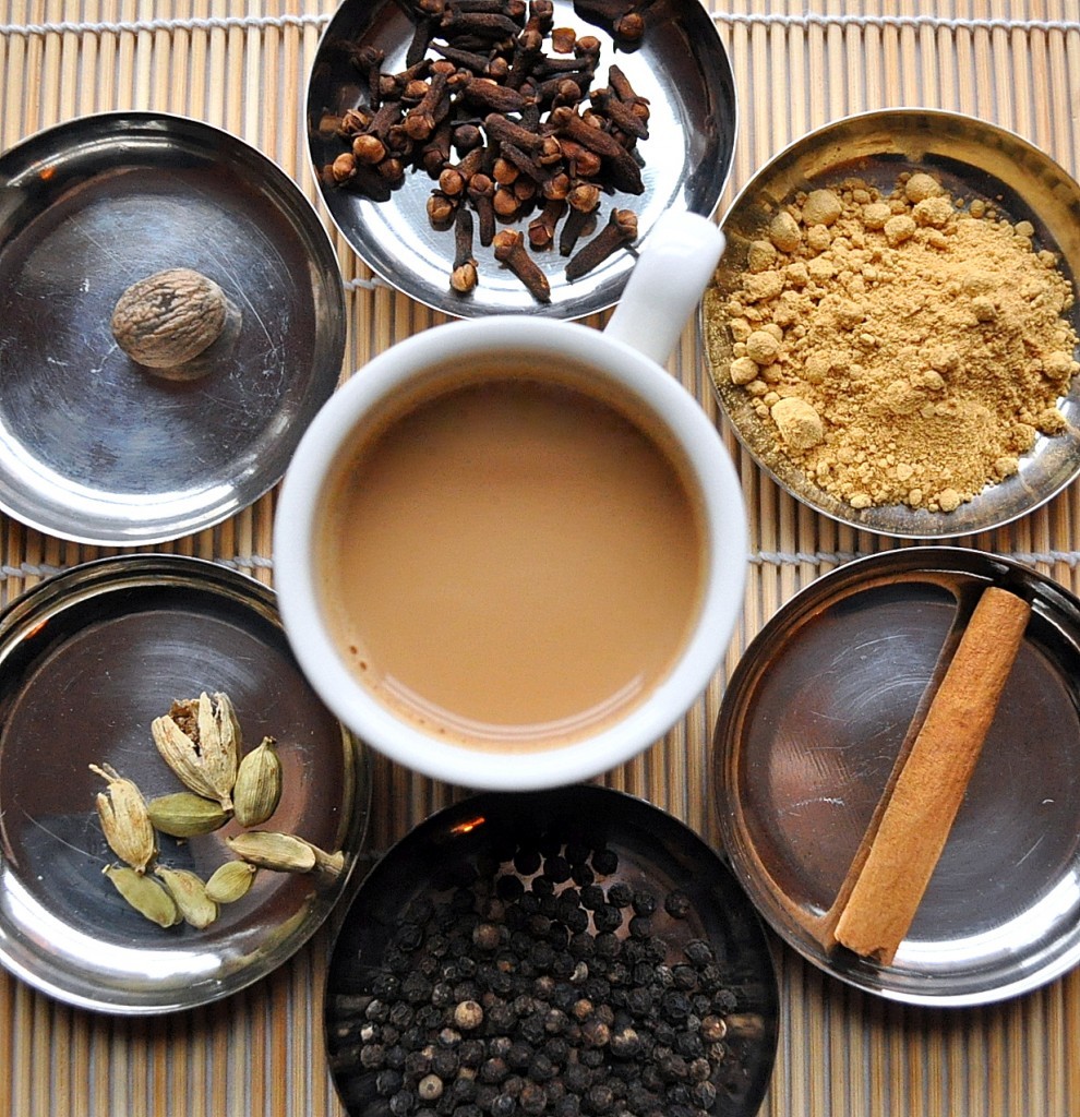 Які спеції можна додавати в каву, щоб розкрити її смак та посилити користь