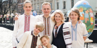 Мэр Львова Андрей Садовый признался, где во время войны находятся двое его совершеннолетних сыновей - today.ua