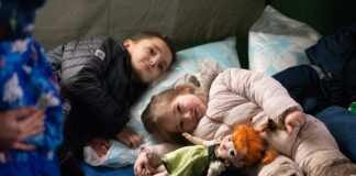 В Украине выплачивают 10 тыс. грн на детей: кто может получить помощь, и как оформить заявку - today.ua