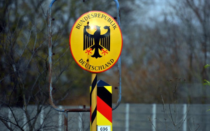 Германия заявила о восстановлении пограничного контроля на рубежах со своими соседями: что происходит между странами ЕС