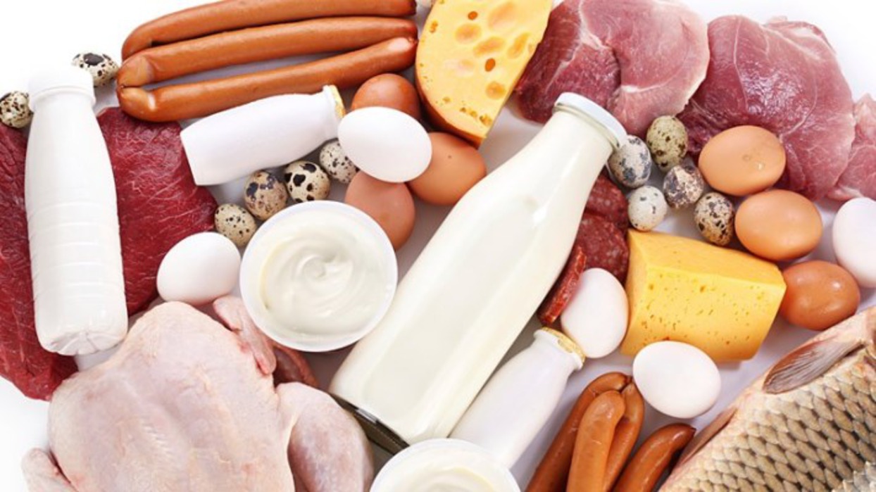 Українців попередили про різке подорожчання м'яса та молочки: названо причини стрибка цін