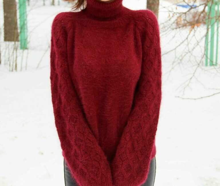 Самые модные свитера женские 2024