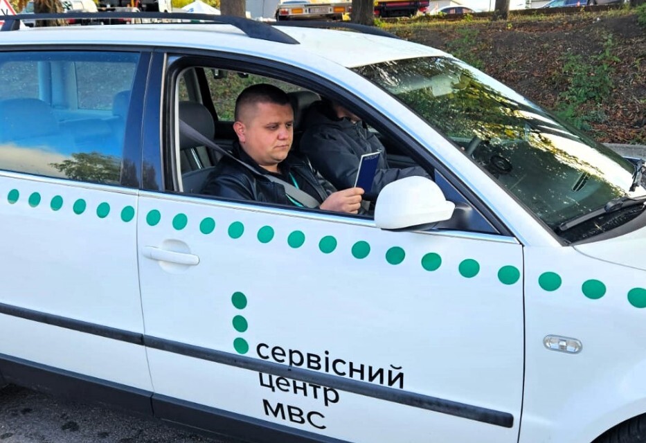 Житель Рівненщини намагався скласти практичний іспит у СЦ замість свого знайомого