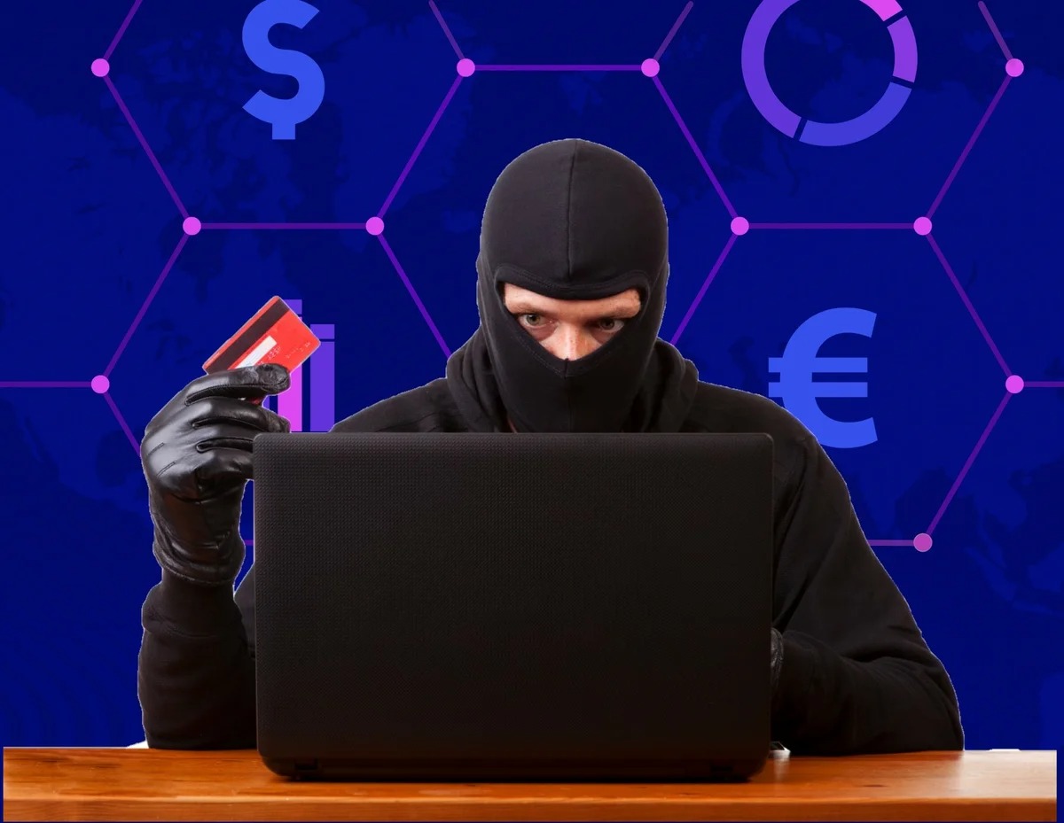 Украинцы массово становятся жертвами финансовых мошенников: в НБУ назвали самые распространенные схемы