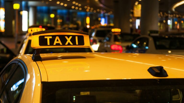 В Украине будет по-новому работать служба такси: у каждого водителя будет кассовый аппарат - today.ua