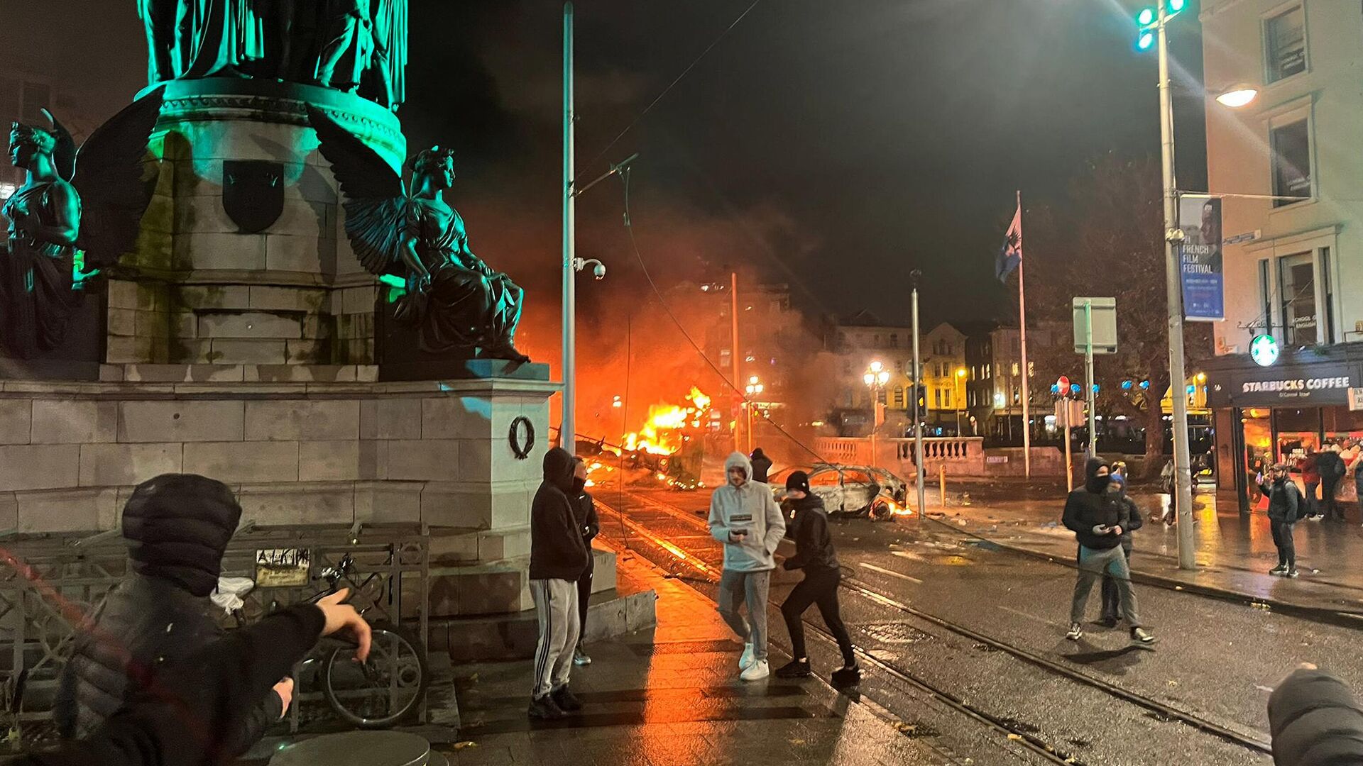 Артем Пивоваров оказался в эпицентре массовых протестов в столице Ирландии