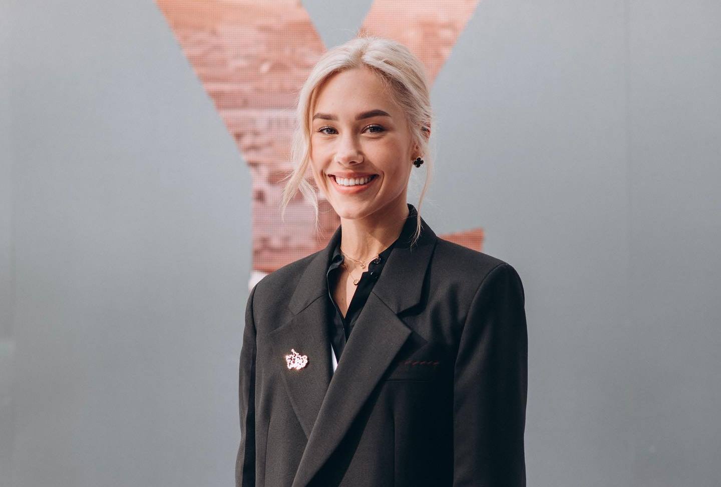 В нижнем белье: Даша Квиткова похвасталась результатами тренировок в зале - today.ua