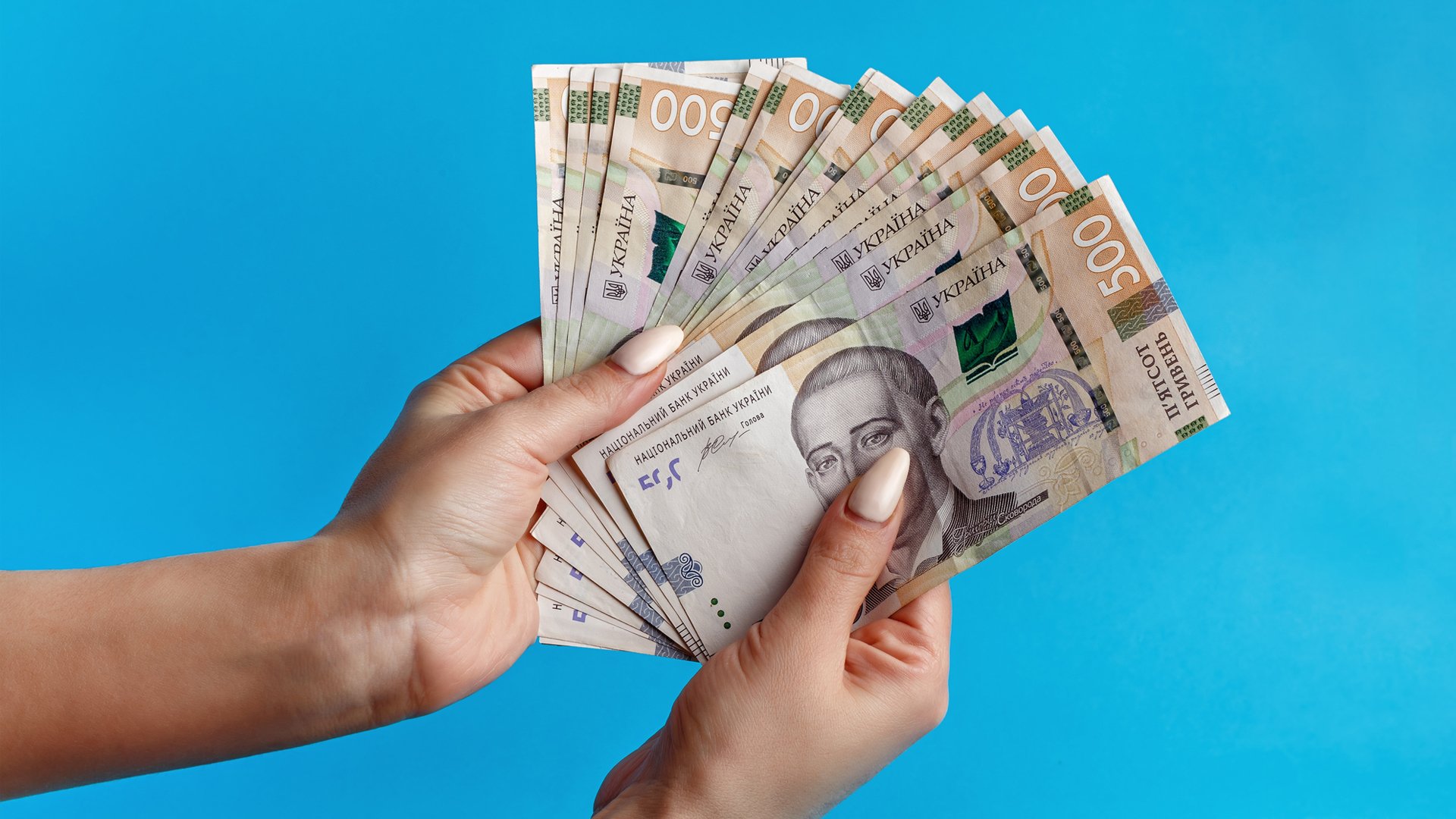 Українцям збільшили суму виплат від ООН майже до 4000 гривень: хто отримає грошову допомогу