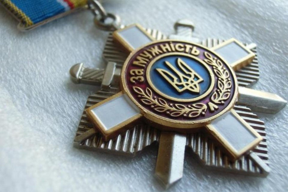 Українські військовослужбовці можуть отримати надбавки у розмірі 6700 гривень, але за однієї умови