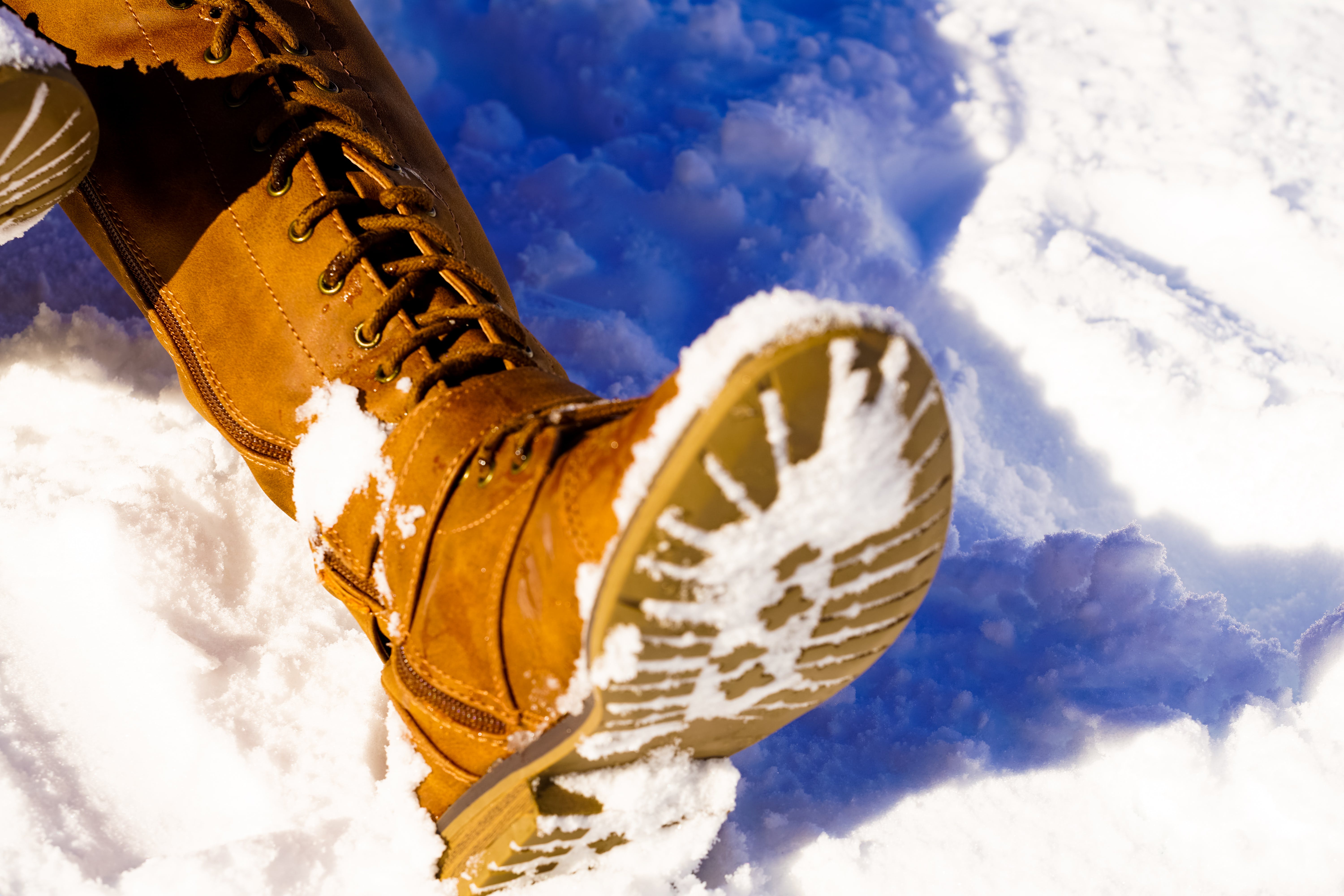 Чтобы не мерзли ноги: 5 простых способов утеплить зимнюю обувь