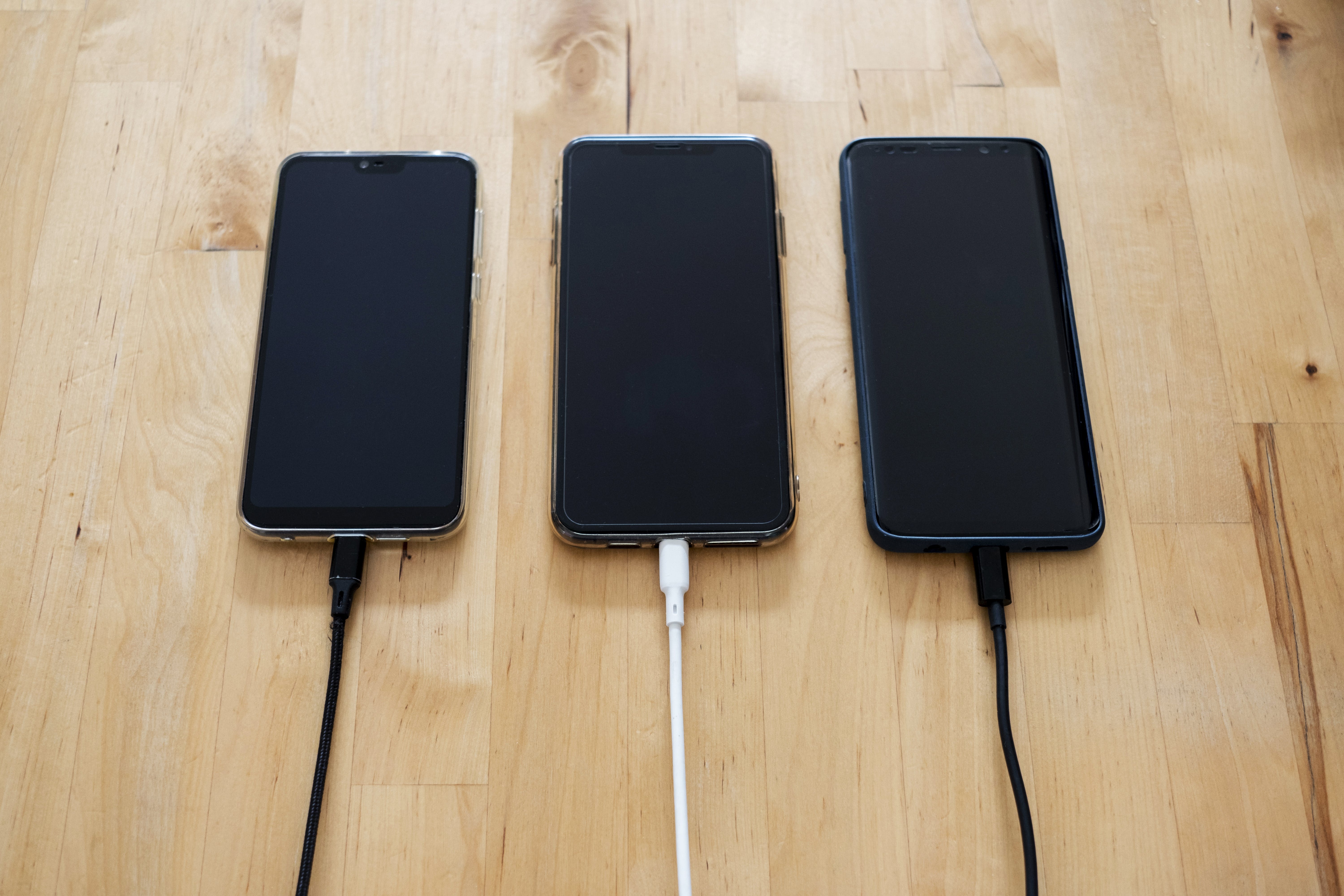 Как зарядить мобильный телефон без электроэнергии: советы на случай блекаута
