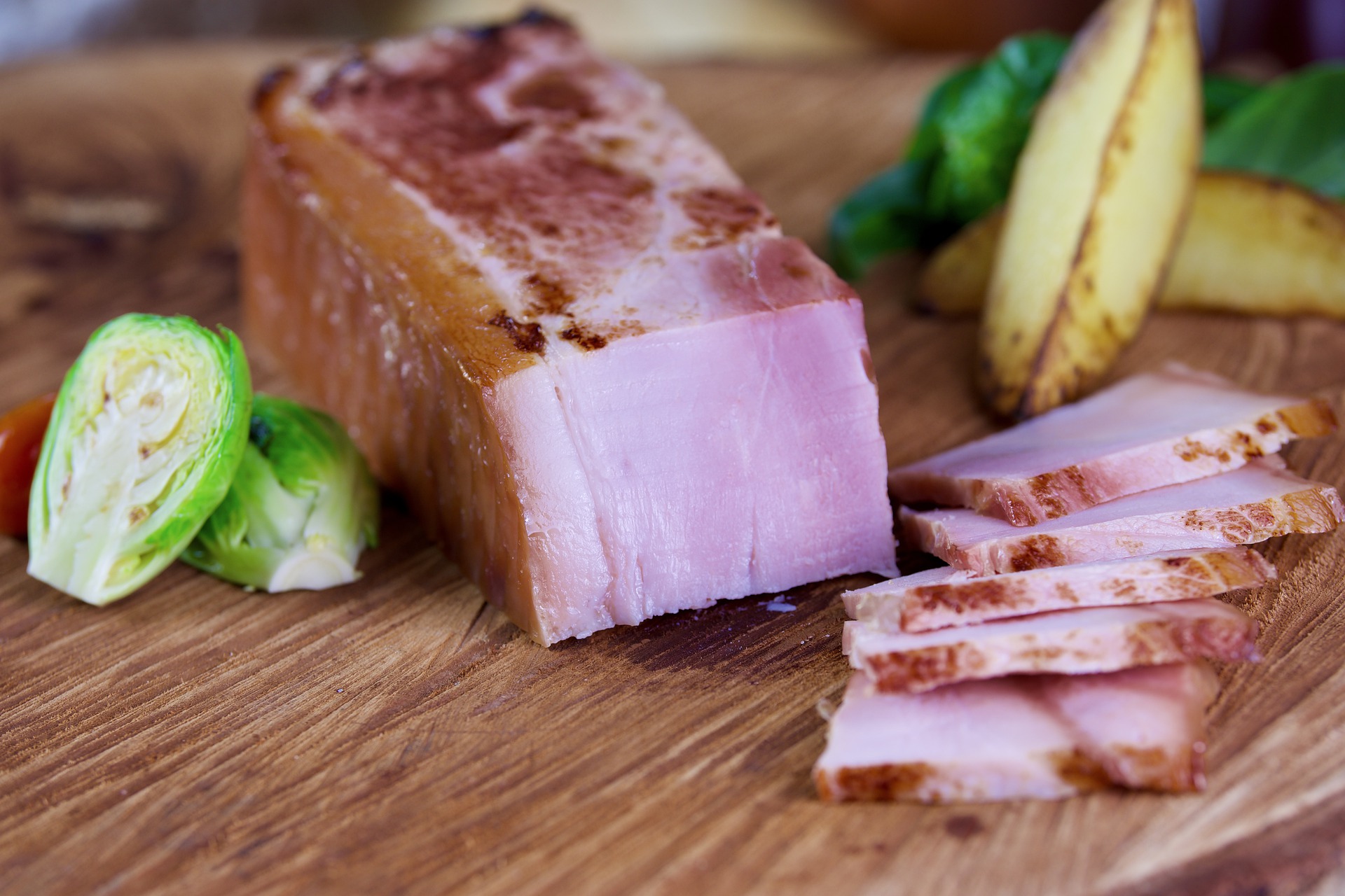 В Україні зросли ціни на cвинину та сало у листопаді: де дешевше купити