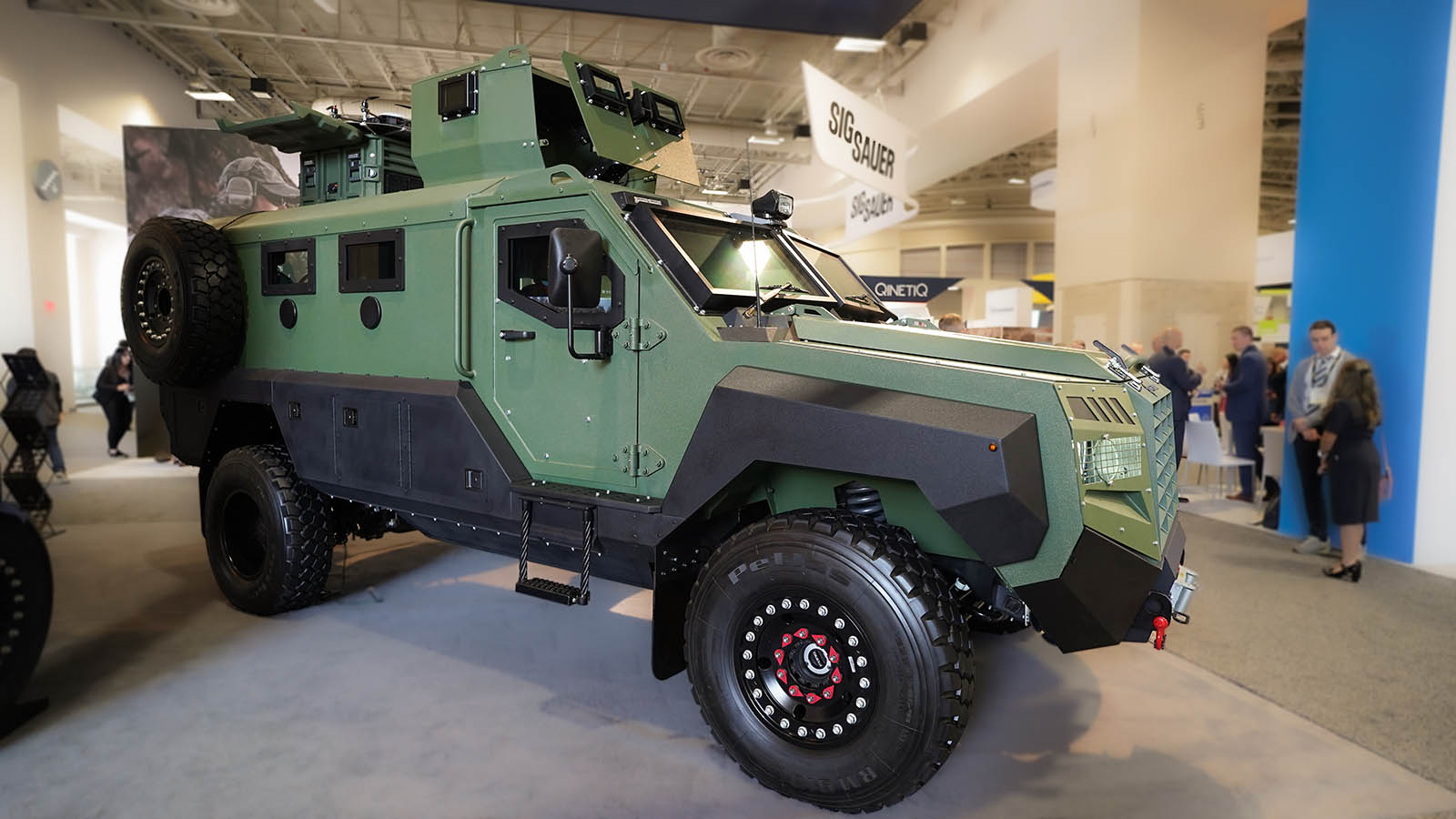 Украина может получить бронеавтомобили Senator, оснащенные БПЛА - today.ua