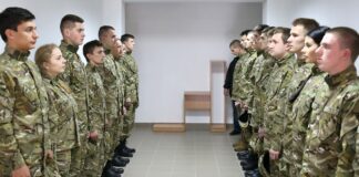 В украинских вузах вводят курс военной подготовки для всех студентов, включая девушек - today.ua