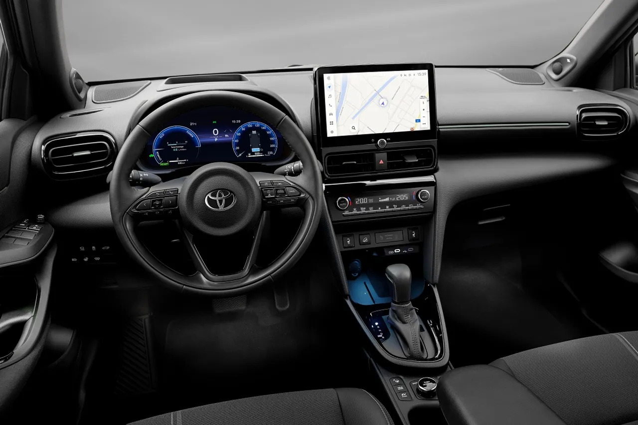 Дебютировал новый Toyota Yaris Cross: новые функции и больше мощности