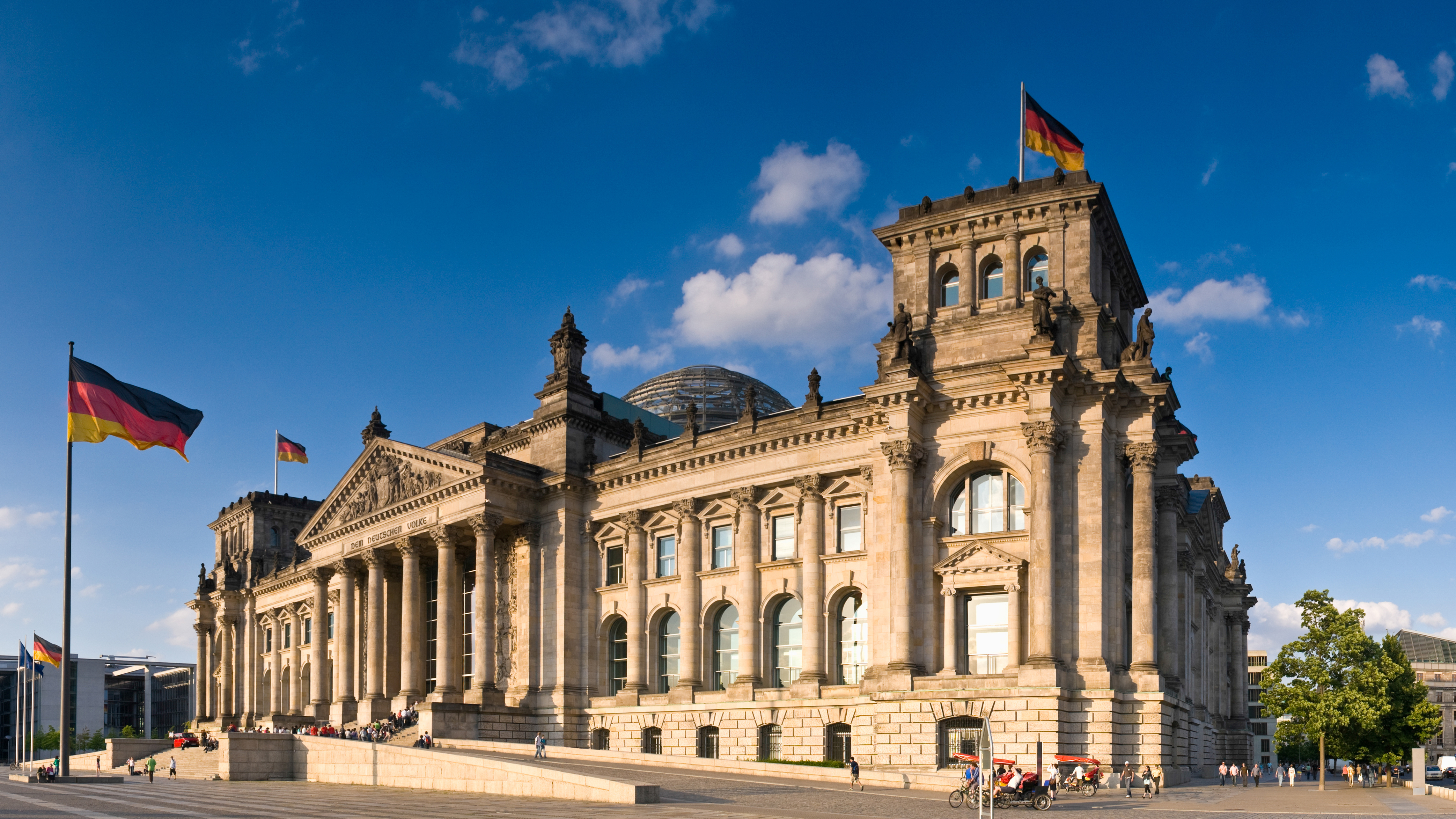 В Германии начнут трудоустраивать украинцев по ускоренной процедуре: что изменится для тех, кто ищет работу