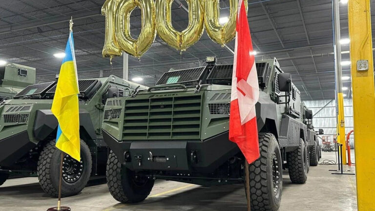 Украина получила от Канады 1000 бронеавтомобилей Senator - today.ua
