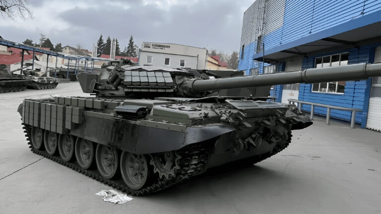 В Україні модернізували тренажер для чеських танків T-72EA - today.ua