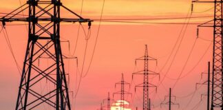 Енергосистема на межі: Укренерго почало відключення промисловості та бізнесу від електроживлення - today.ua