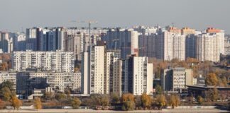 У Києві подешевшало житло у трьох районах: скільки коштують “квадратні метри“ - today.ua