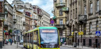 Во Львове власти приняли резонансное решение о проезде в общественном транспорте - today.ua