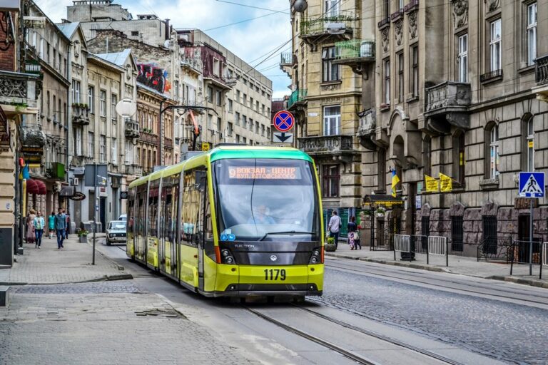 У Львові влада ухвалила резонансне рішення про проїзд у громдському транспорті - today.ua