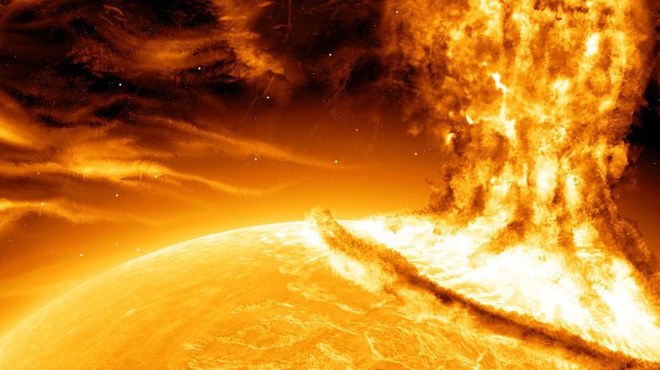 На Солнце произошла колоссальная вспышка, какой не было много лет: последствия космического катаклизма приближаются к Земле - today.ua