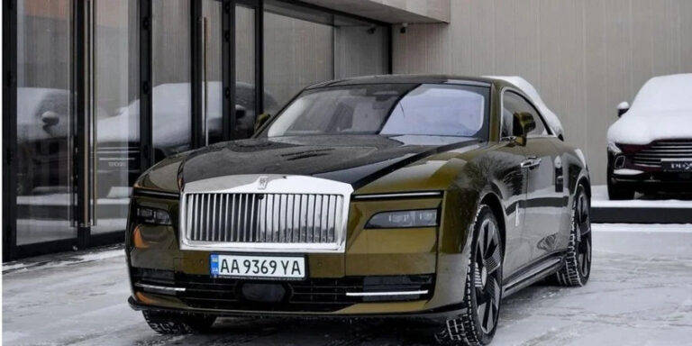 В Киеве заметили Rolls-Royce Spectre, который стоит 420 тысяч долларов  - today.ua