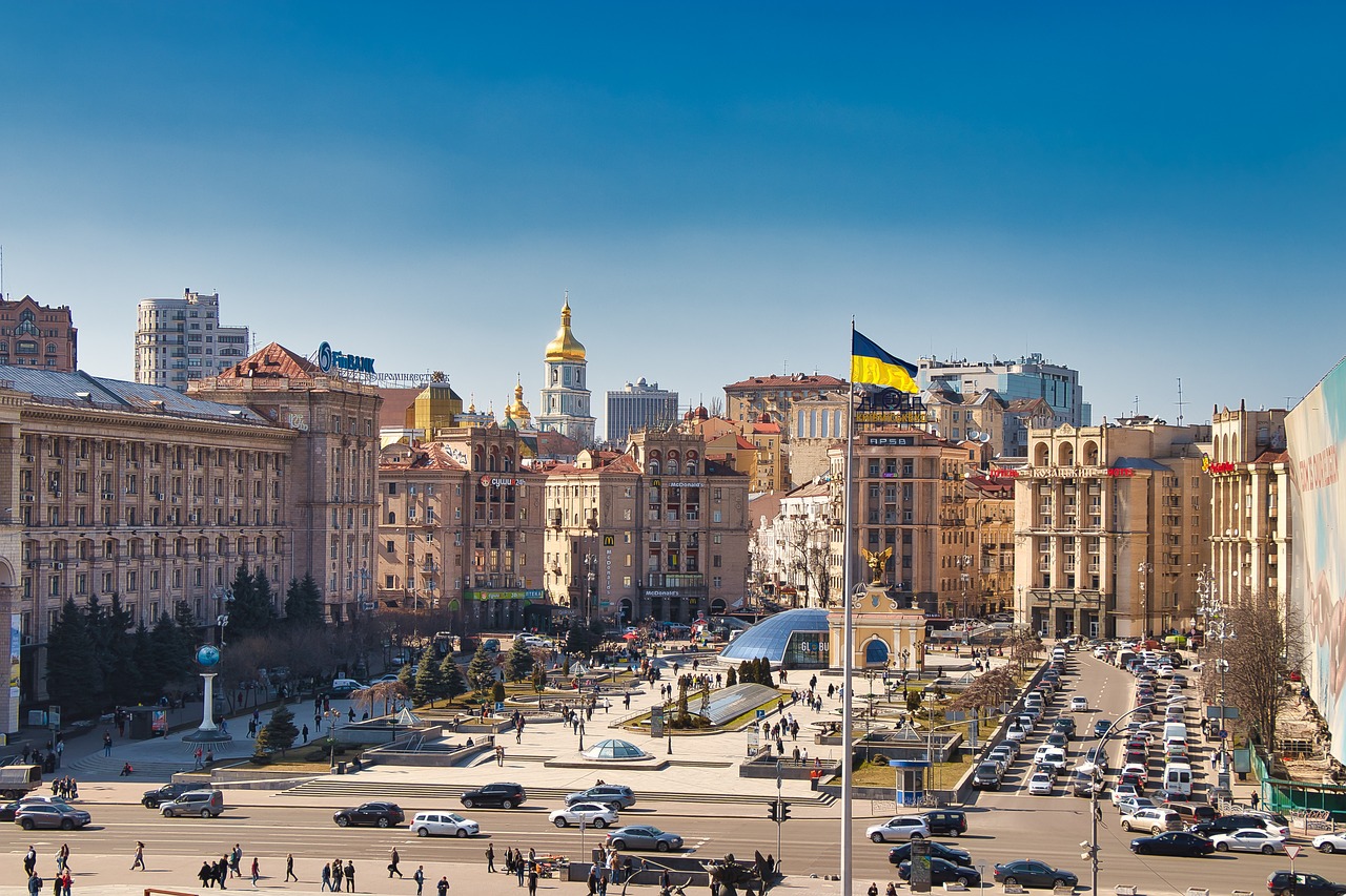 Україні загрожує демографічна криза: деякі регіони країни можуть стати безлюдними